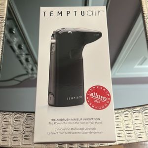 NIB! Temptu Air The Airbrush Makeup Innovation.